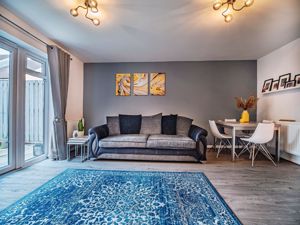 Photo 13- click for photo gallery